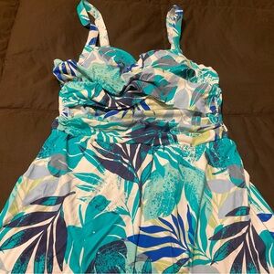 Swim dress. Petite 8.